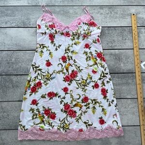 Peter Alexander night dress with roses birds and pink lace details large